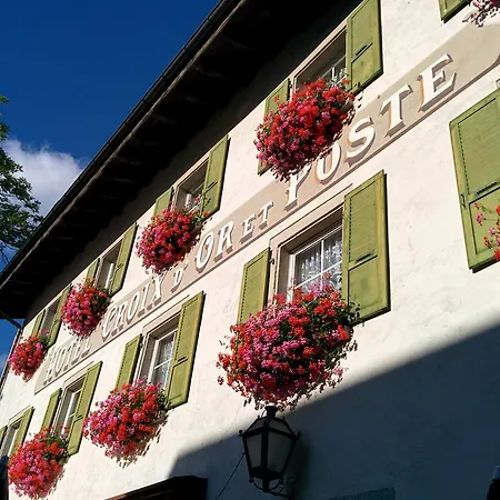 Croix D'or Et Poste - Historisches 3*