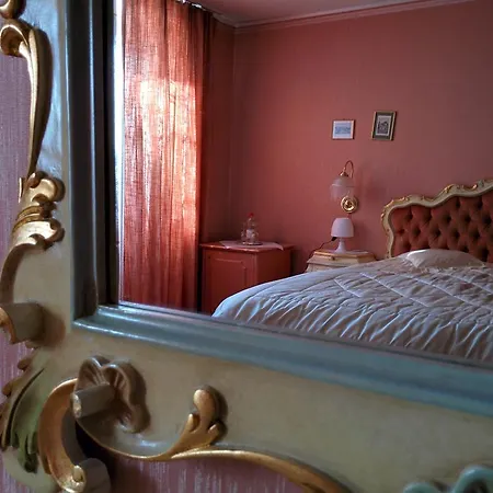 Locanda Croix D'or Et Poste - Historisches 3*