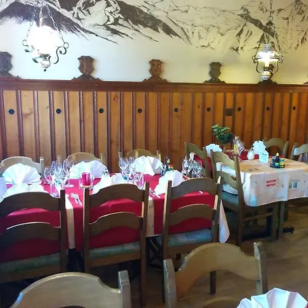 Croix D'or Et Poste - Historisches Kro Münster