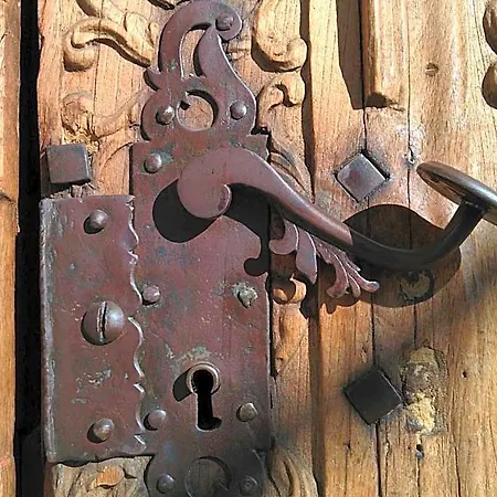 Locanda Croix D'or Et Poste - Historisches