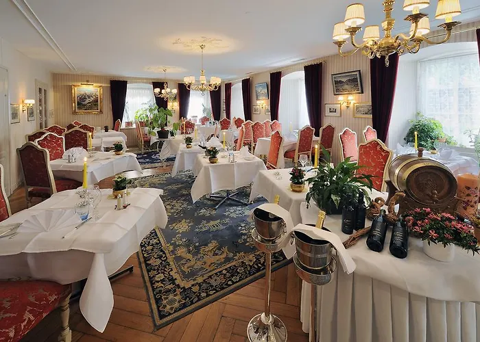 Croix D'or Et Poste - Historisches Fogadó Münster